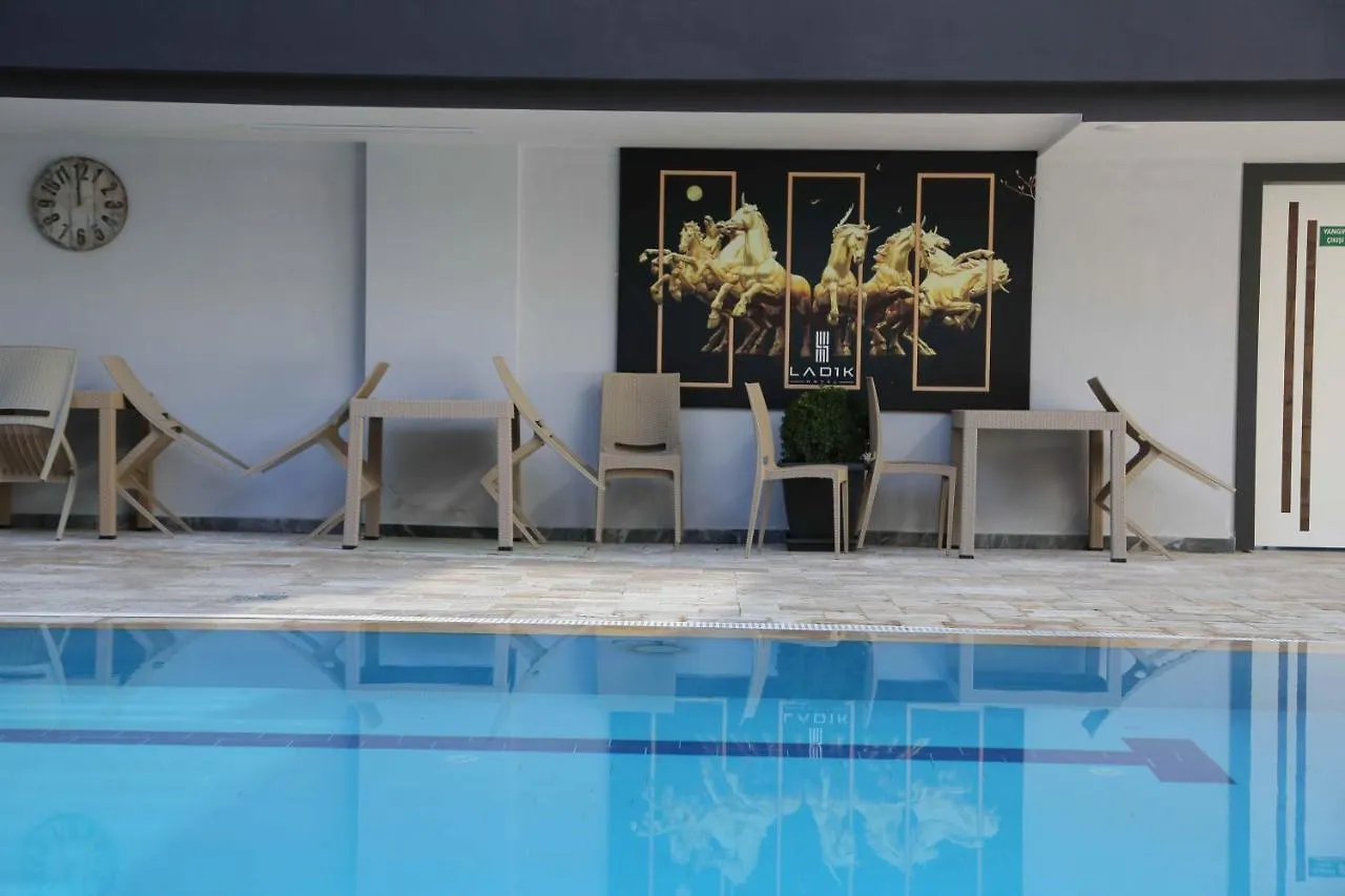 Ladik Hotel Karahayit